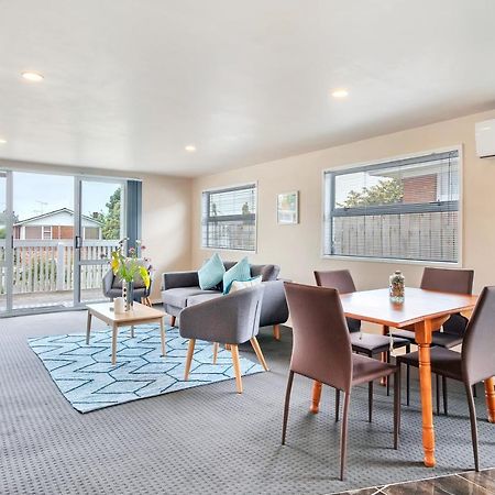 Sunny Side Getaway With Parking And Aircon Auckland Exterior foto